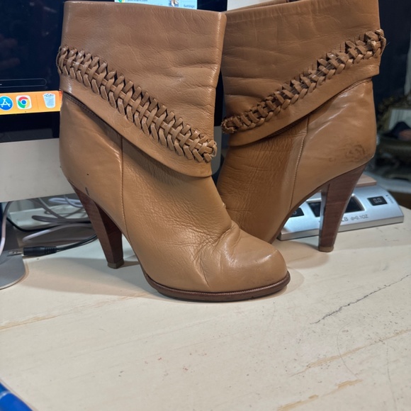 size 61/2 tan soft leather from brazil boots - Picture 2 of 16